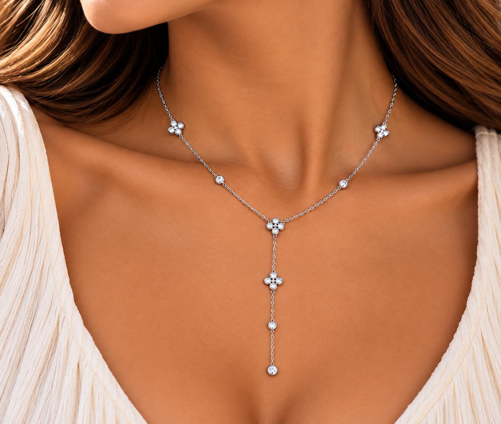 Collier Karen